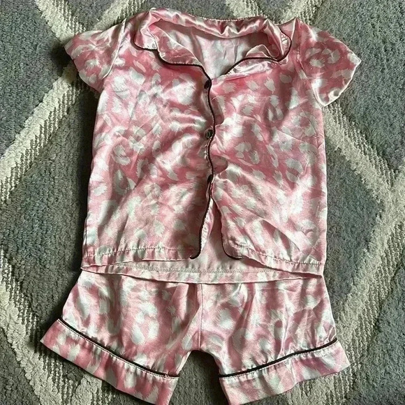 Other - Girls pajamas
